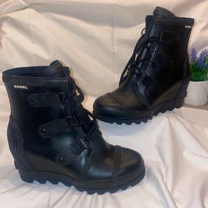 Sorel Joan of Arc rain wedge boots